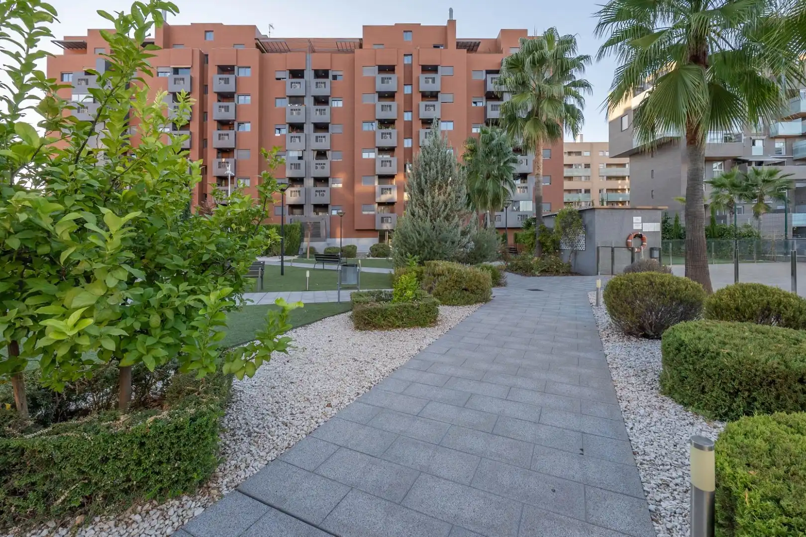 Vista exterior de Apartament en venda en Zaidín