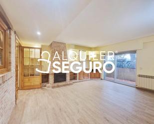 Living room of Flat to rent in Galapagar  with Heating, Terrace and Storage room