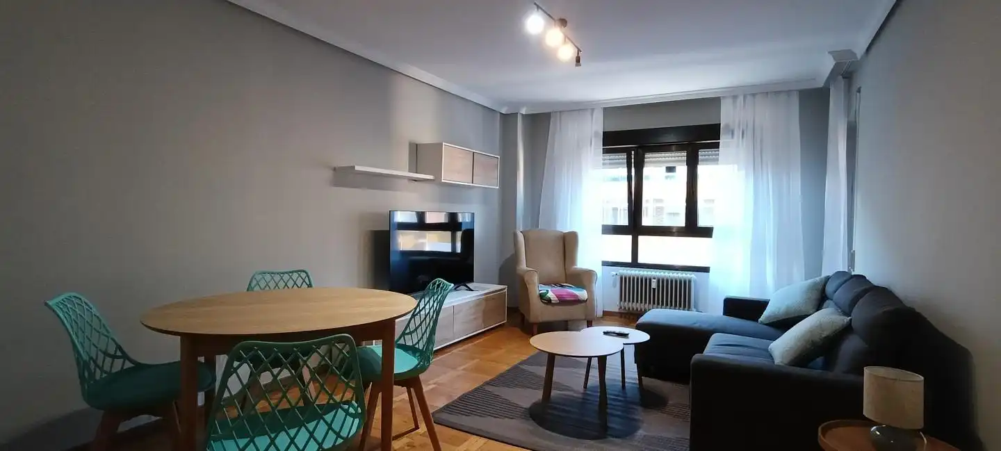 Appartement avec ascenseur à louer à Calle Veintiséis de Mayo, imagen 2