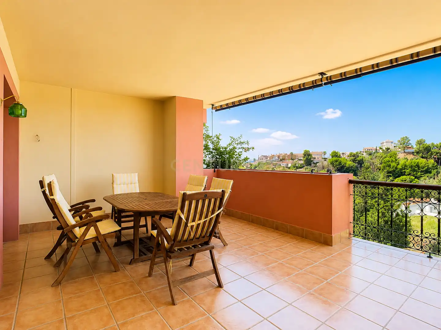 Apartamento con ascensor en venta en Calle las Dalias, Fuengirola, Spain, imagen 4
