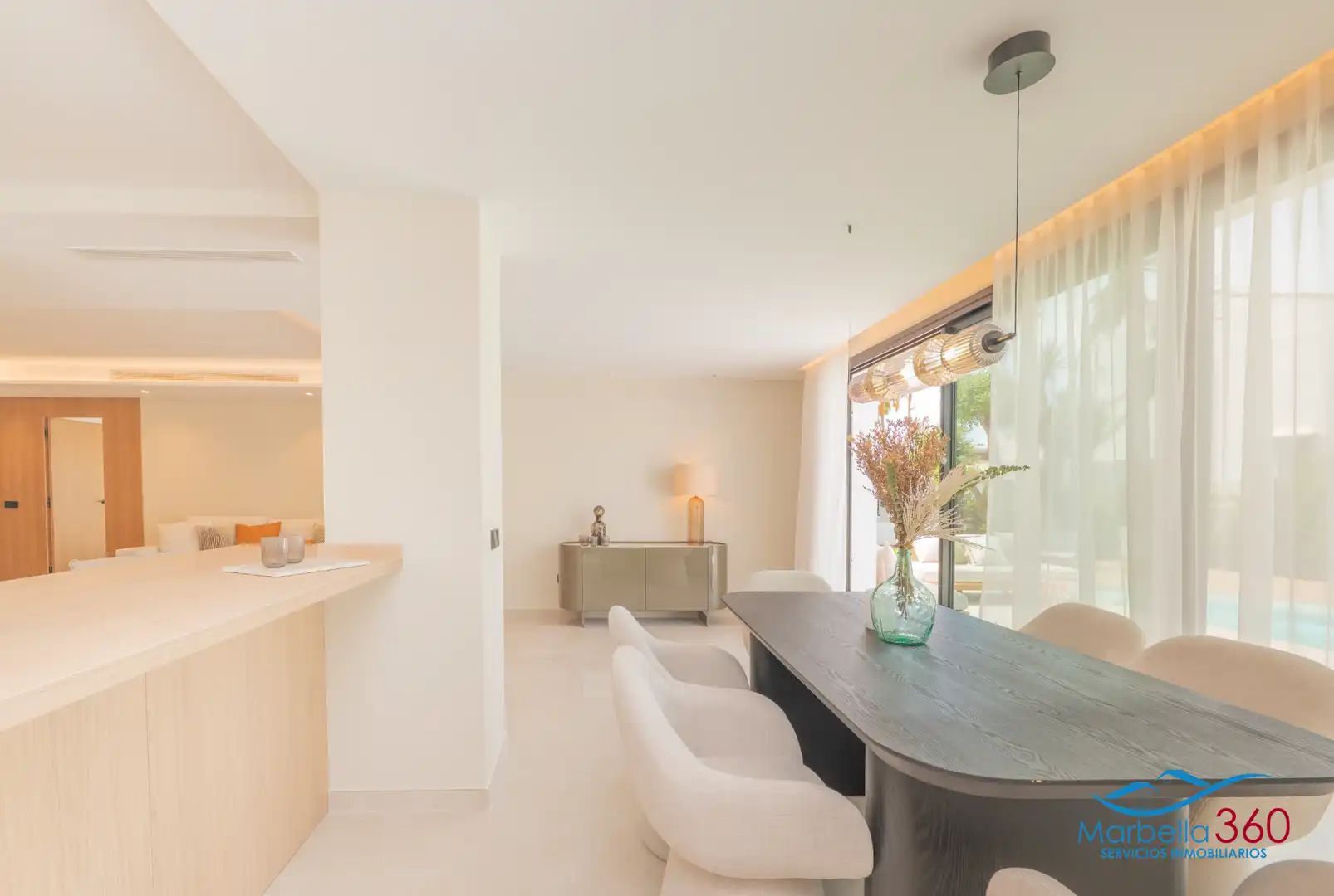Comedor de Casa o chalet en venta en Estepona con Aire acondicionado, Calefacción y Jardín privado