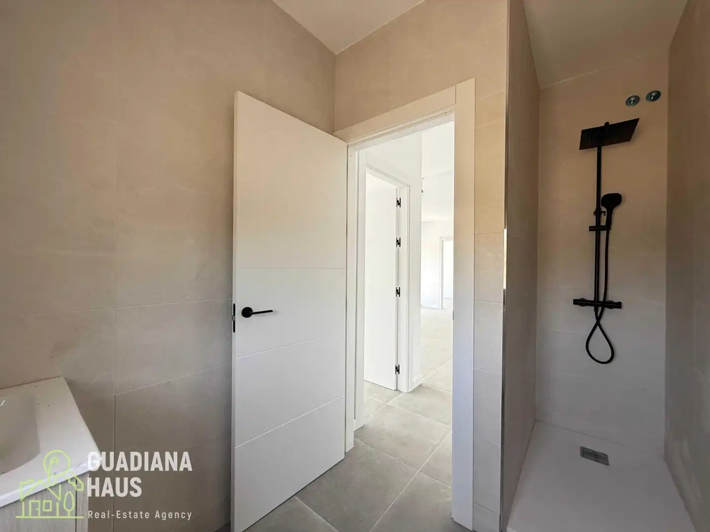 Villa zum Verkauf in Calle PUENTE ESURI 606, imagen 23