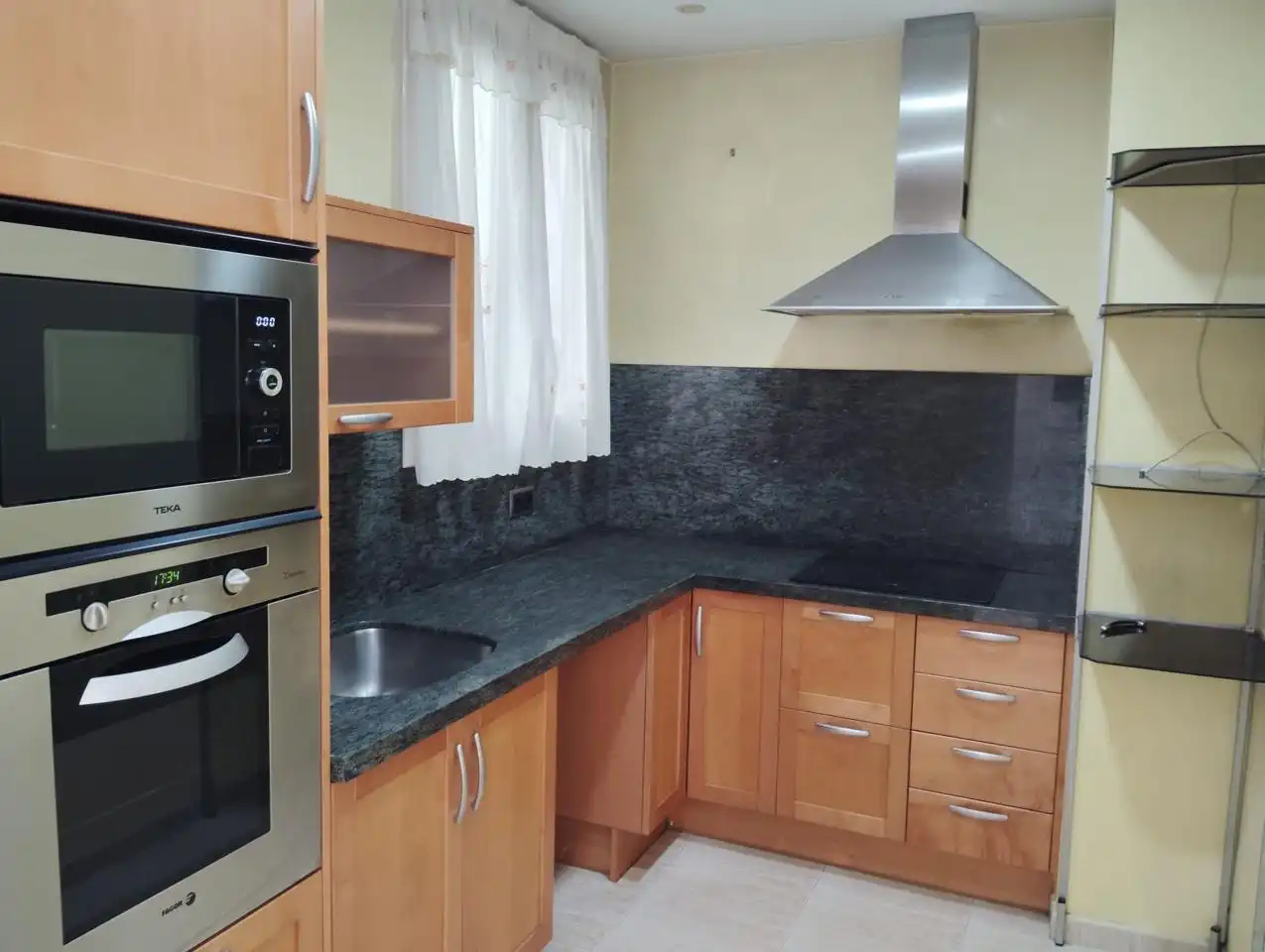 Piso en venta en calle d'Àngel Guimerà, imagen 4