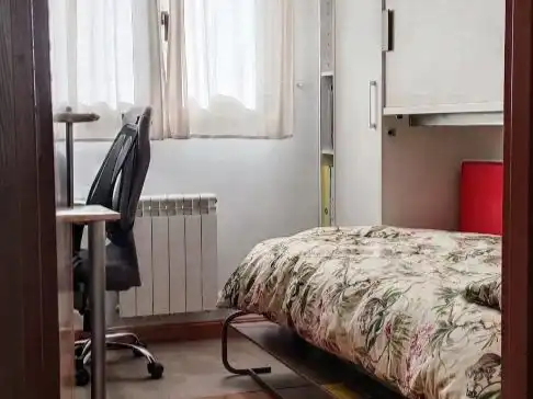 Dormitori de Àtic en venda en  Zaragoza Capital amb Aire condicionat i Terrassa