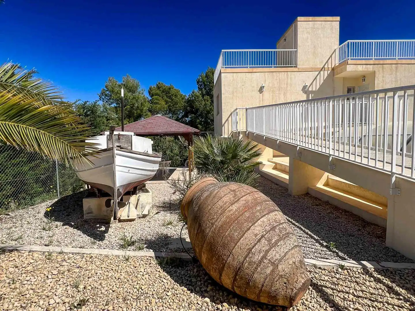 Vista exterior de Casa o chalet en venta en La Nucia con Aire acondicionado, Calefacción y Jardín privado