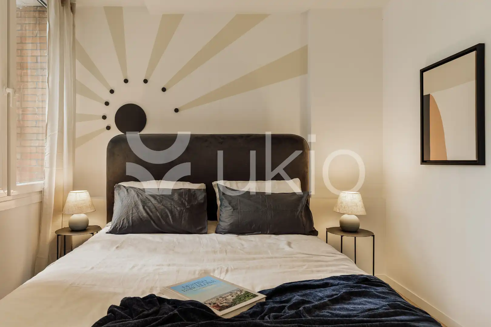 Schlafzimmer von Wohnungen zur Miete in Barcelona mit Klimaanlage, Heizung und Möbliert