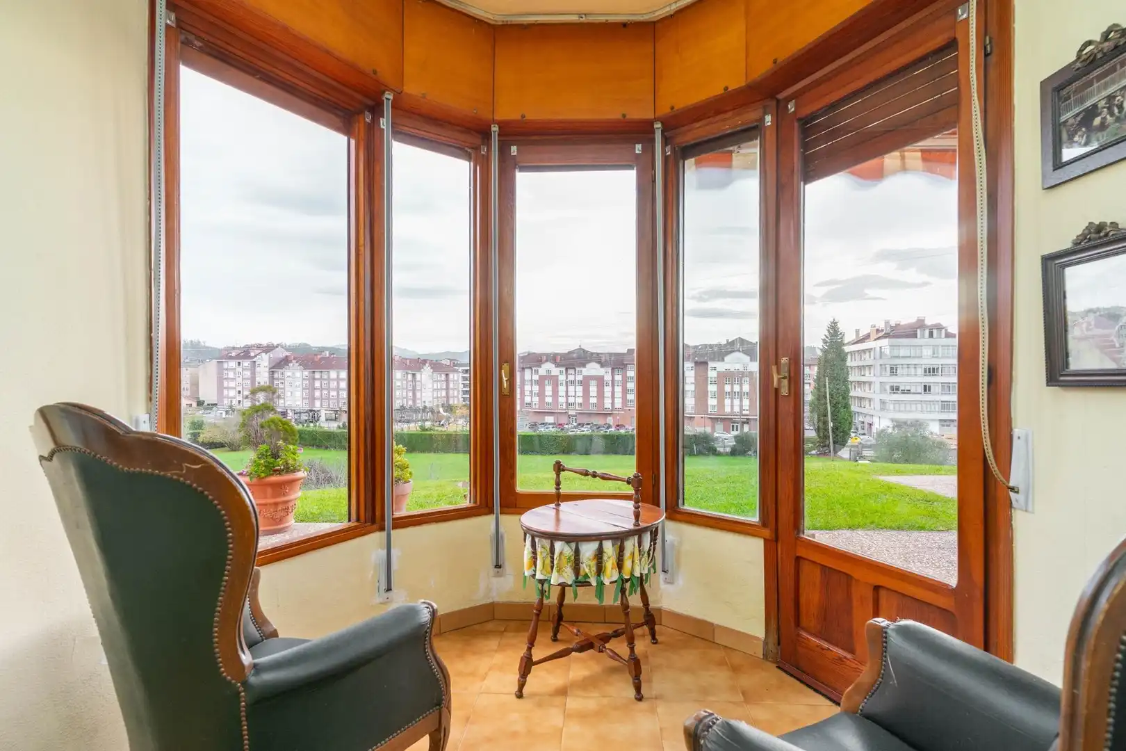 Habitación de Casa o chalet en venta en Siero con Calefacción, Jardín privado y Parquet