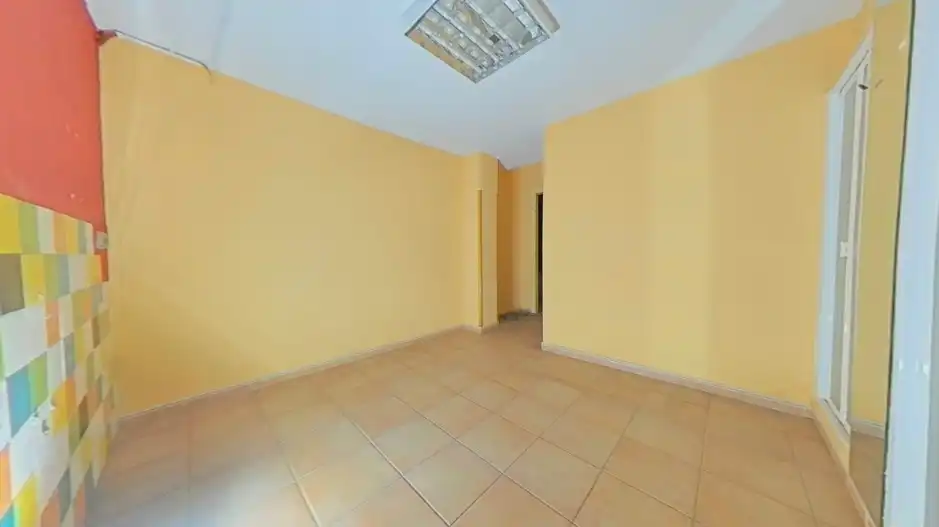 Local comercial en venda a Avenida Doctor Oloriz, imagen 3