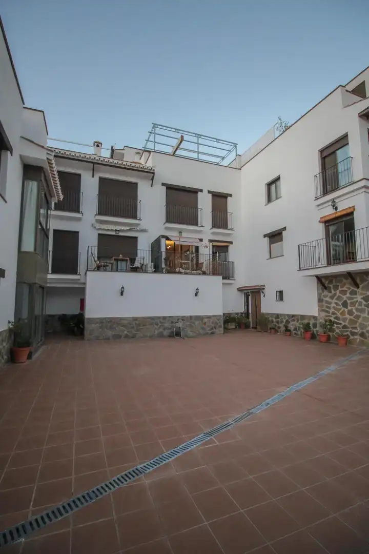 Exterior view of Flat for sale in Güéjar Sierra  with Air Conditioner and Community pool
