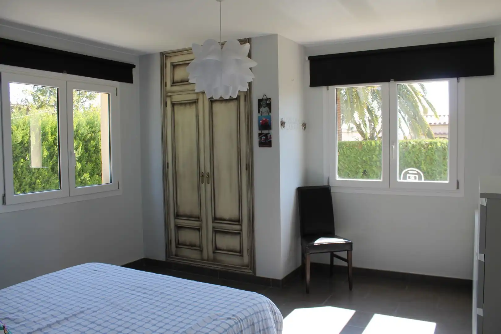 Habitación de Casa o chalet en venta en L'Estartit con Aire acondicionado, Calefacción y Jardín privado