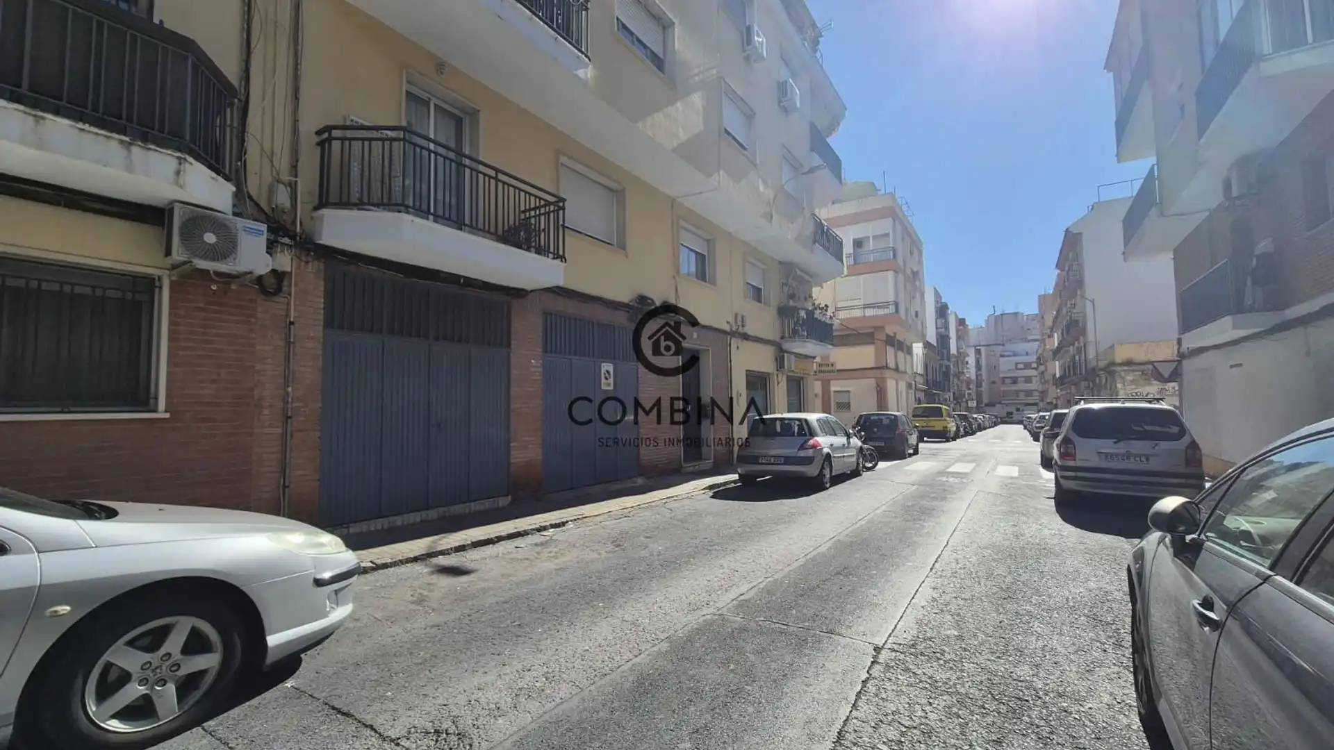 Vista exterior de Àtic en venda en  Huelva Capital amb Aire condicionat i Terrassa