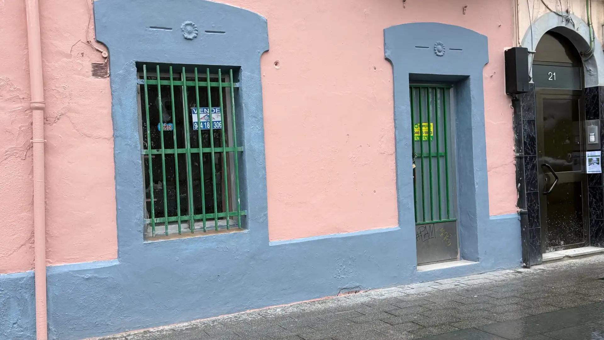 Vista exterior de Local en venta en Barakaldo 