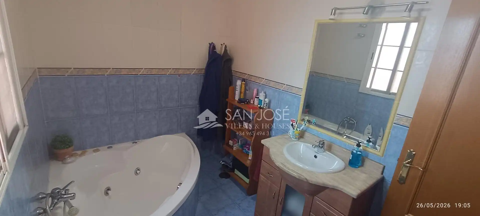 Bany de Casa o xalet en venda en Aspe amb Jardí privat i Balcó