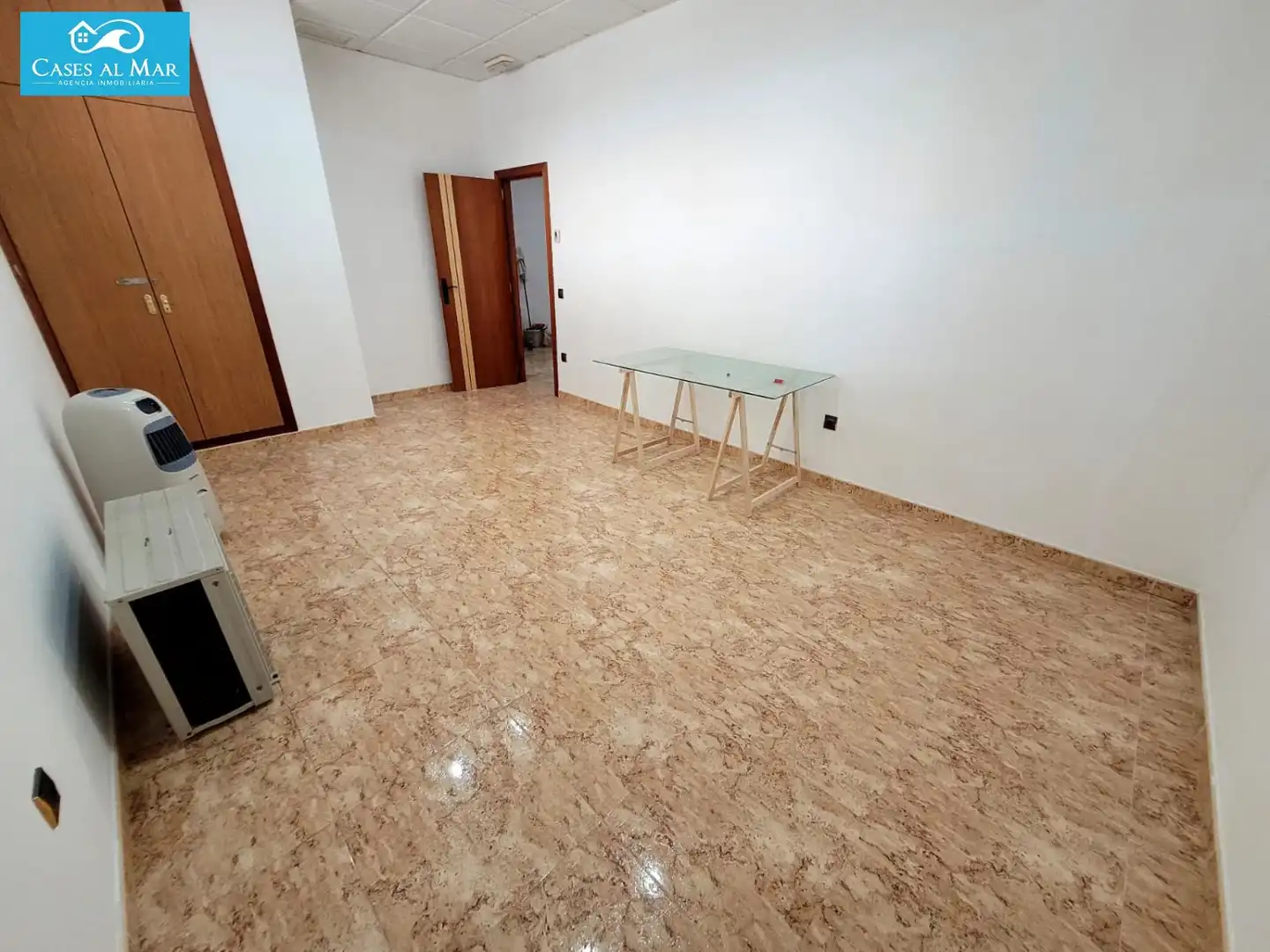 Local de alquiler en Oropesa del Mar / Orpesa con Aire acondicionado