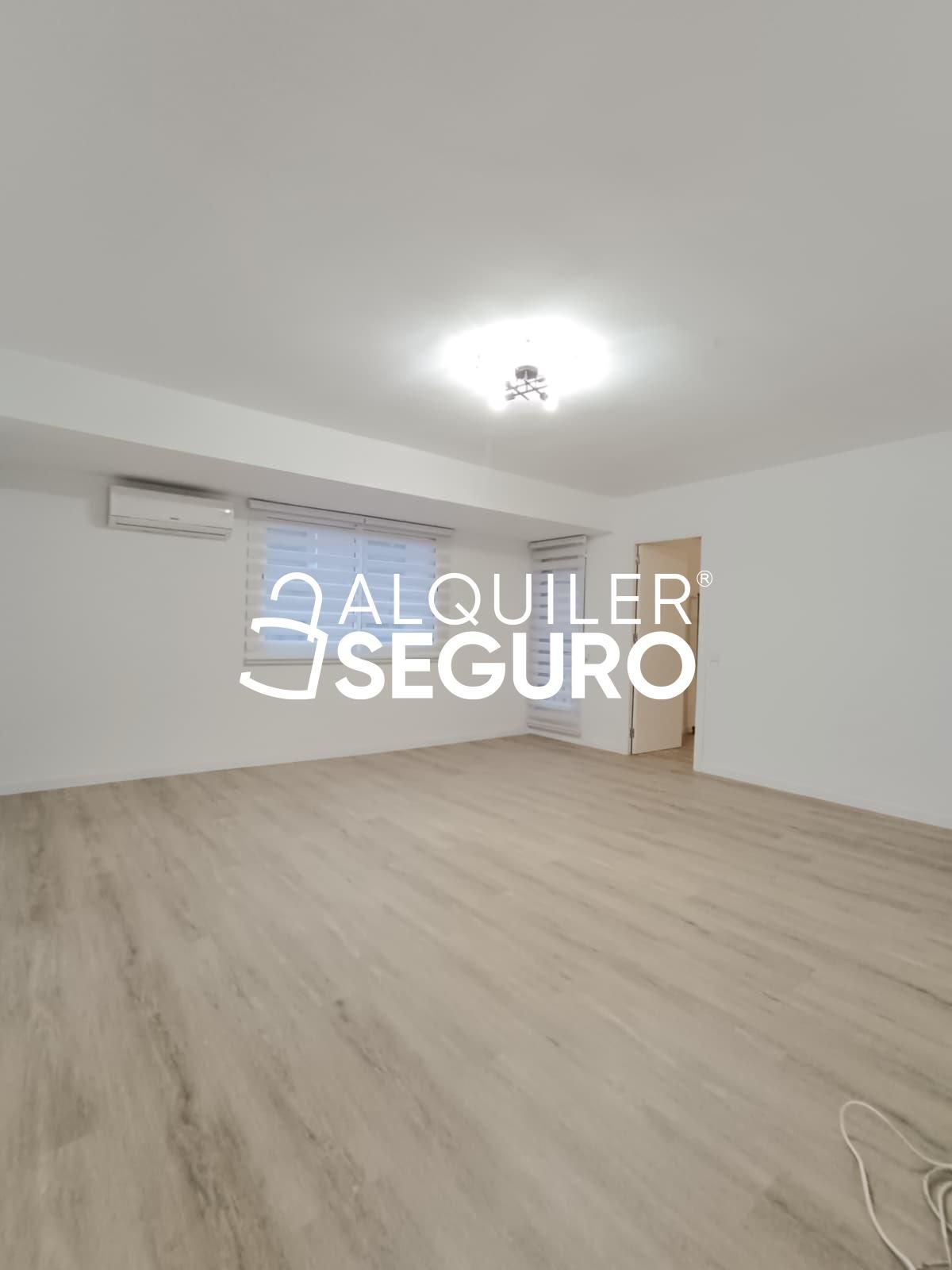 Bedroom of Flat for rent in Aranjuez  with Heating
