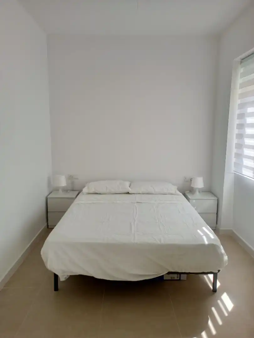 Schlafzimmer von Wohnung zur Miete in Málaga mit Möbliert