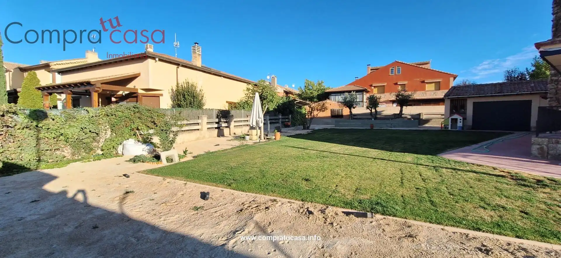 Casa o xalet en venda en La Lastrilla  amb Calefacció, Jardí privat i Terrassa