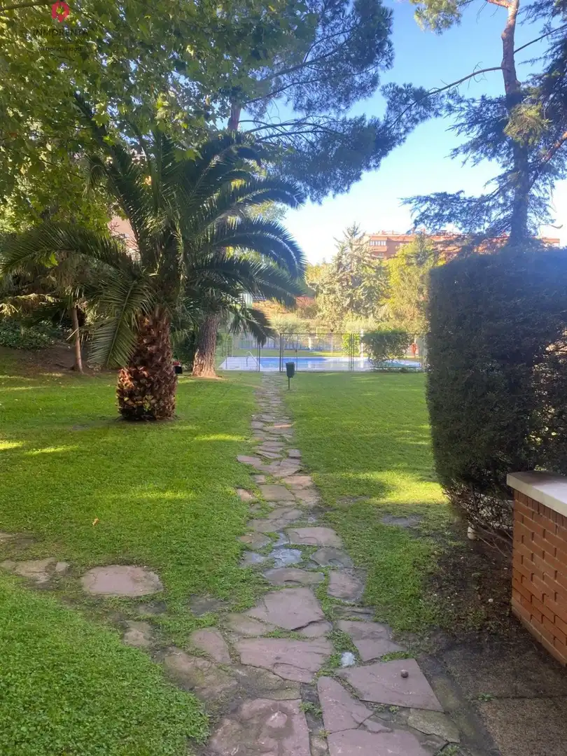 Piso con piscina en alquiler en Ramon Gomez de la Serna, imagen 8