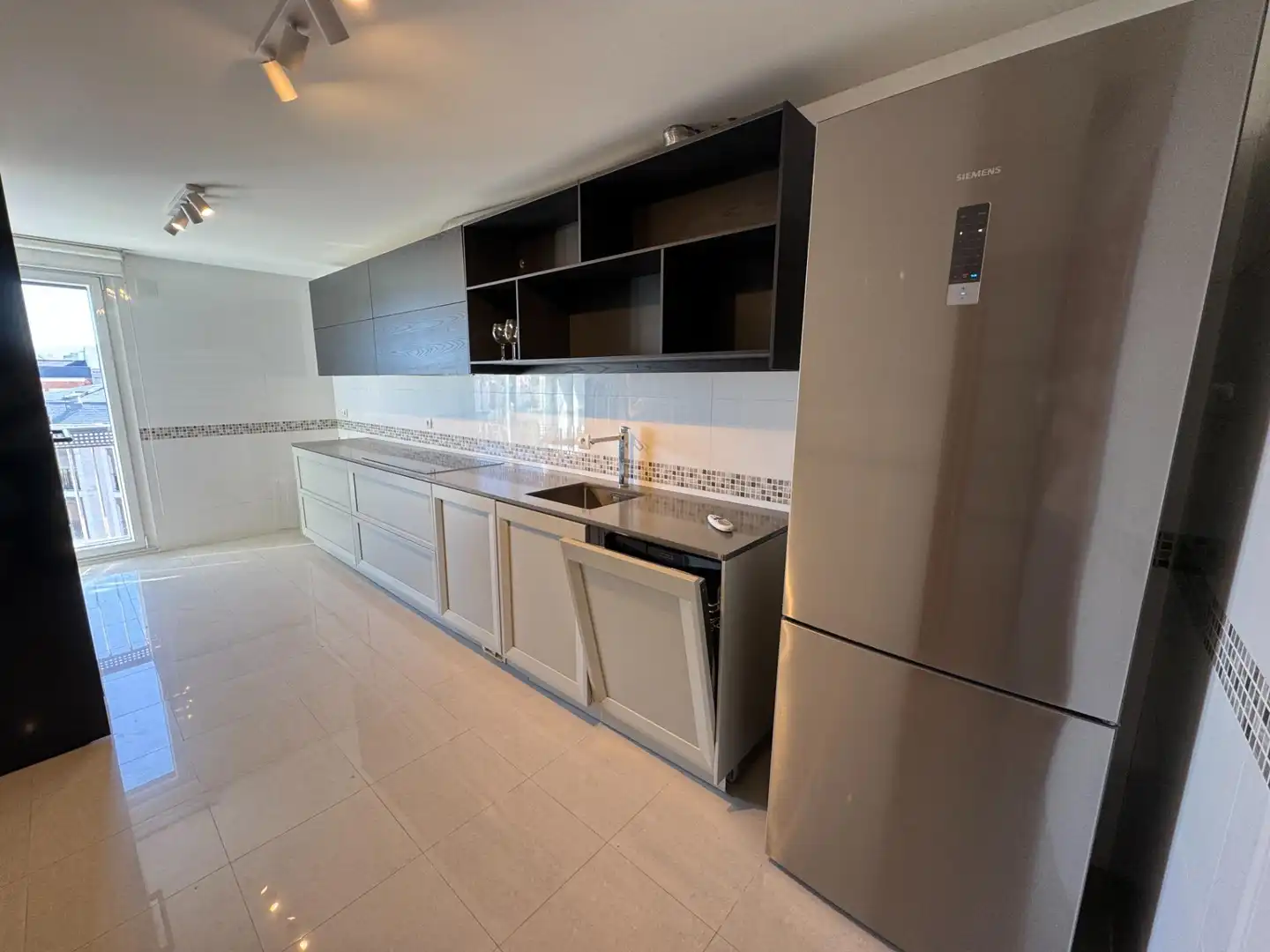 Kitchen of Duplexes for sale in Ponferrada  with Heating, Parquet flooring and Terrace