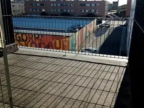 Terrassa de Pis per a compartir en Sarriguren