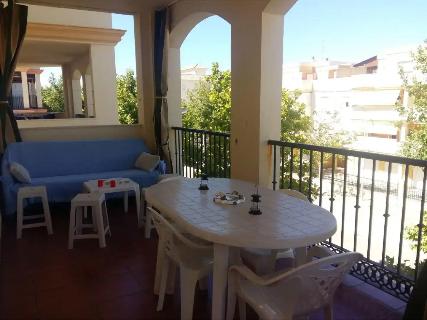 Terraza de Apartamento de alquiler en Chipiona con Amueblado y Balcón