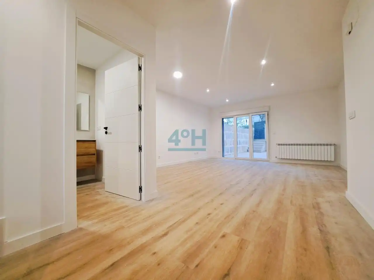 Apartament en venda en Ourense Capital  amb Calefacció i Terrassa