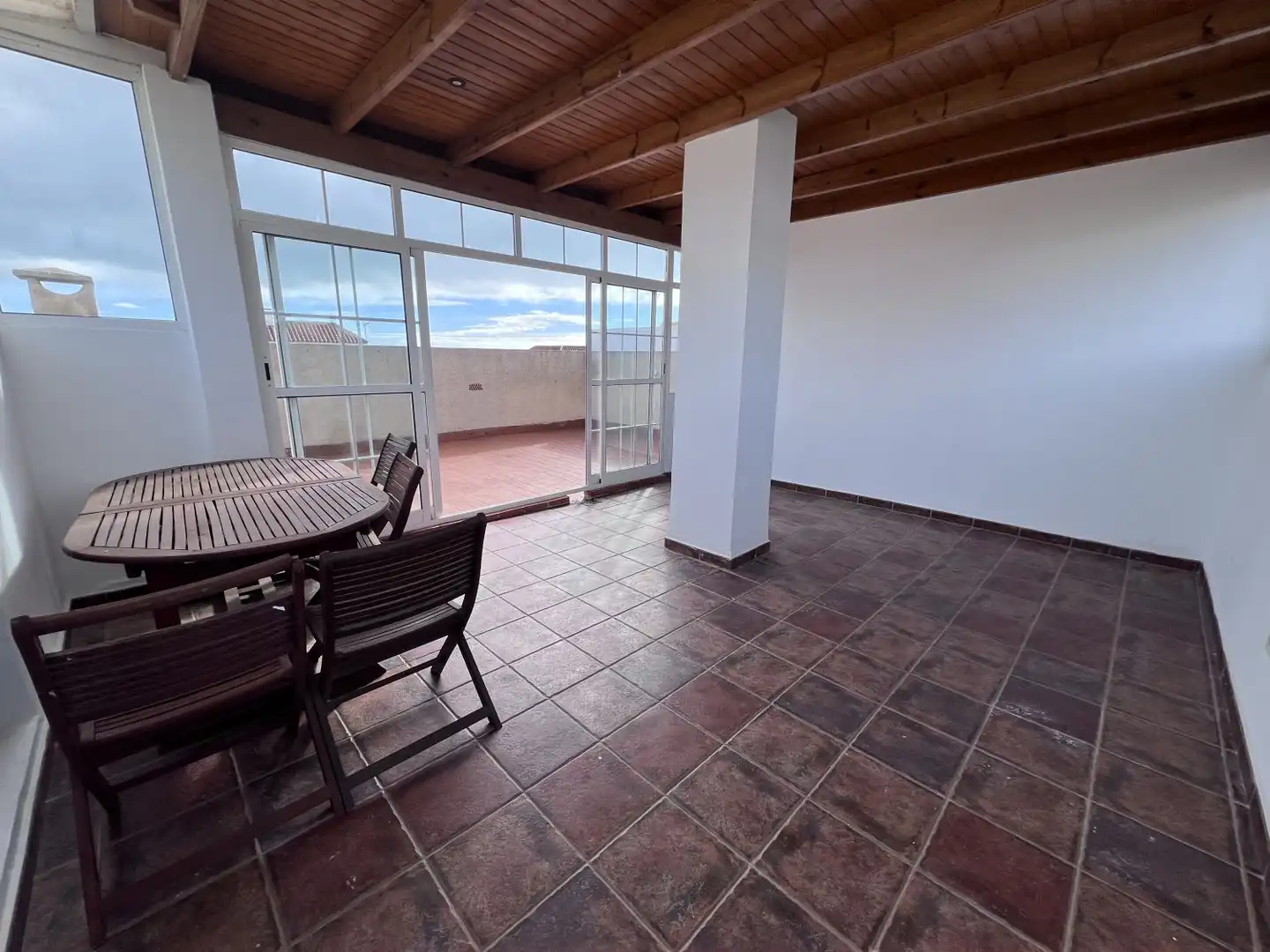Ático con piscina en venta en El Pinillo, imagen 2
