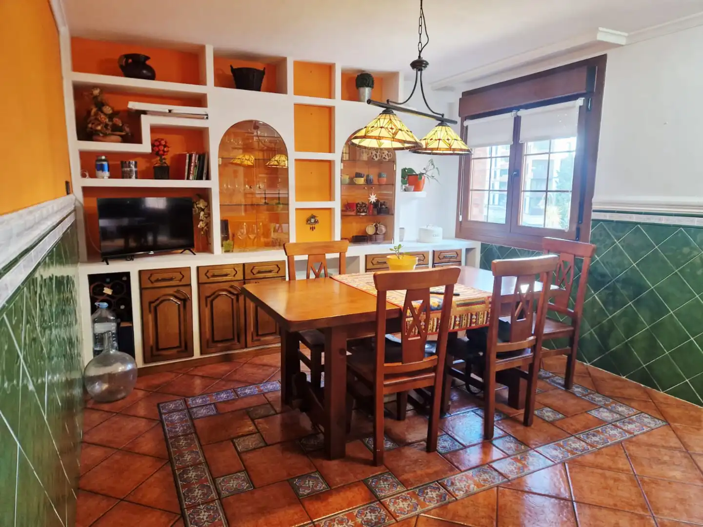 Comedor de Piso en venta en Avilés con Calefacción, Parquet y Terraza