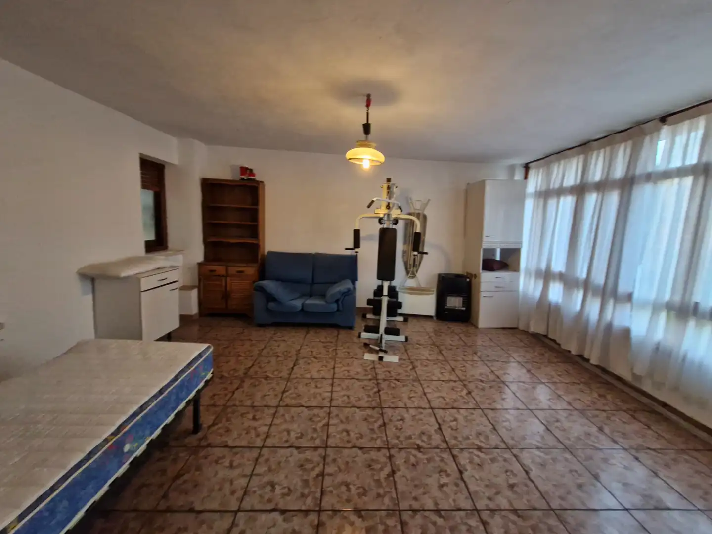 Piso de alquiler en Valle de Mena con Calefacción, Parquet y Amueblado