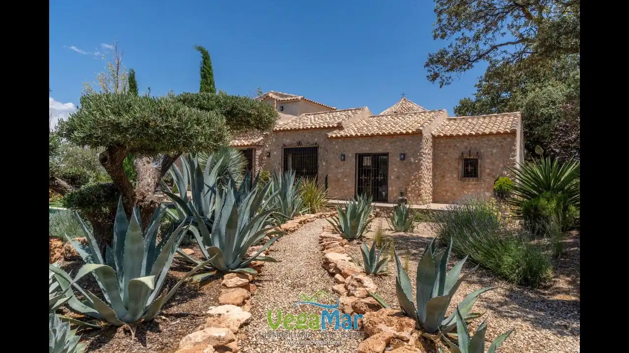 Exterior view of Country homes for sale in Freila