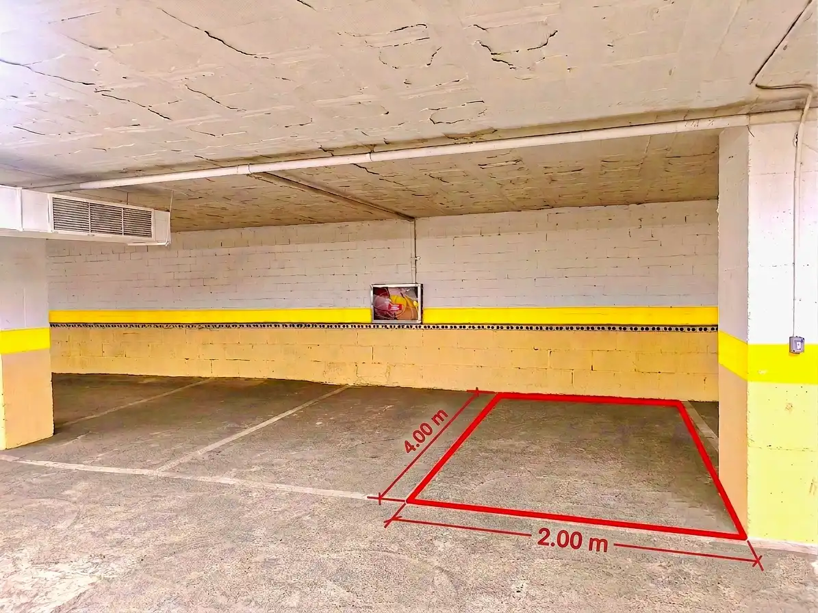 Parcheggio in vendita a Avenida Gran Capitán