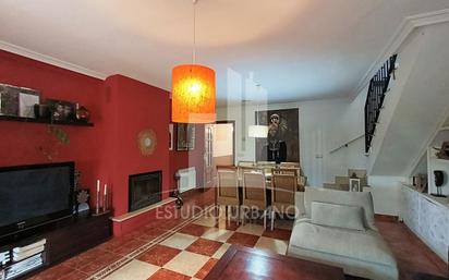 Living room of Single-family semi-detached for sale in Mozárbez  with Swimming Pool