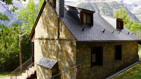 Foto 2 de Casa o chalet en venta en Calle Espierba Alto Ag.espierba, 25, Bielsa, Huesca