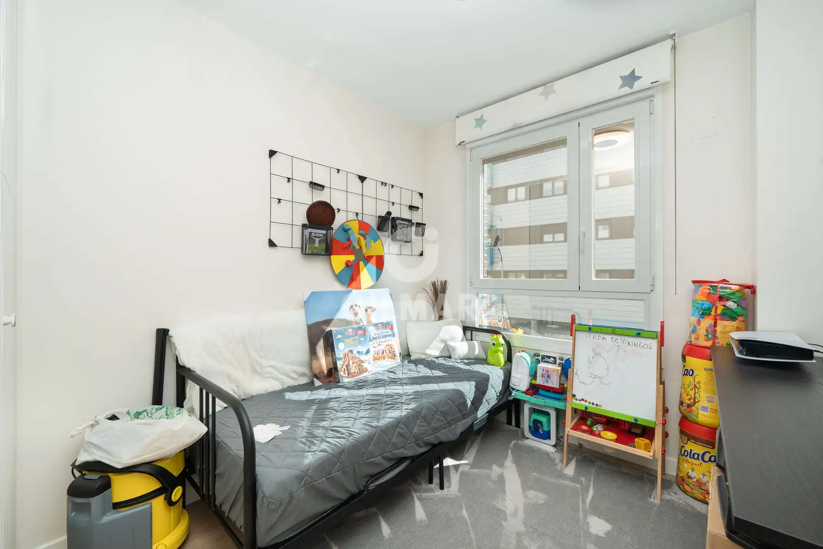 Bedroom of Flat for sale in Madrid  with Heating, Private garden and Storage room