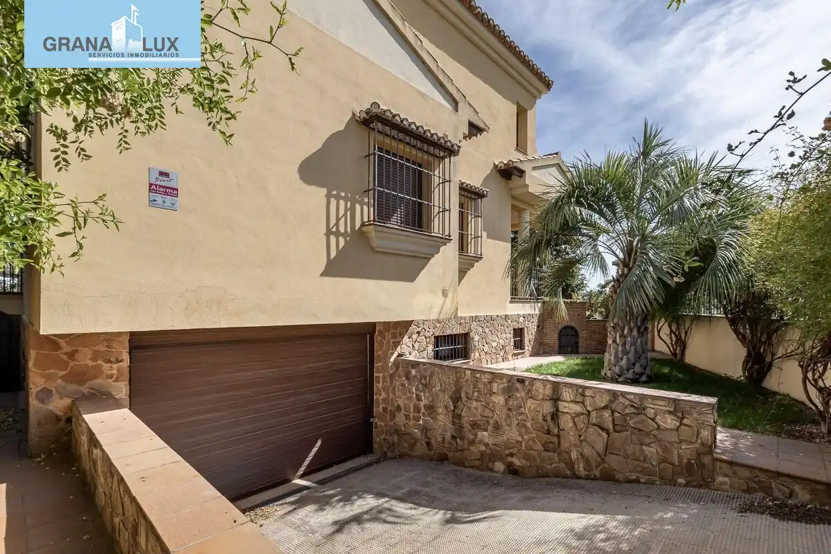 Casa con giardino in vendita a Calle Mariana Pineda, imagen 6