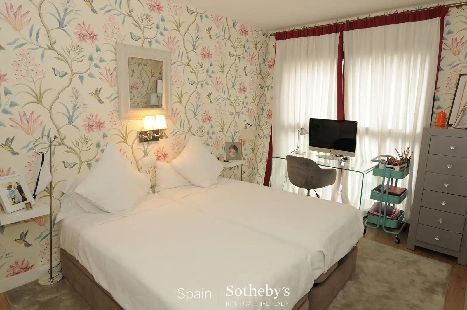 Habitación de Apartamento en venta en La Moraleja con Aire acondicionado, Terraza y Trastero