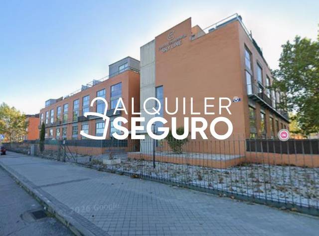 Piso en Alquiler en M-40 en Ciudad Universitaria