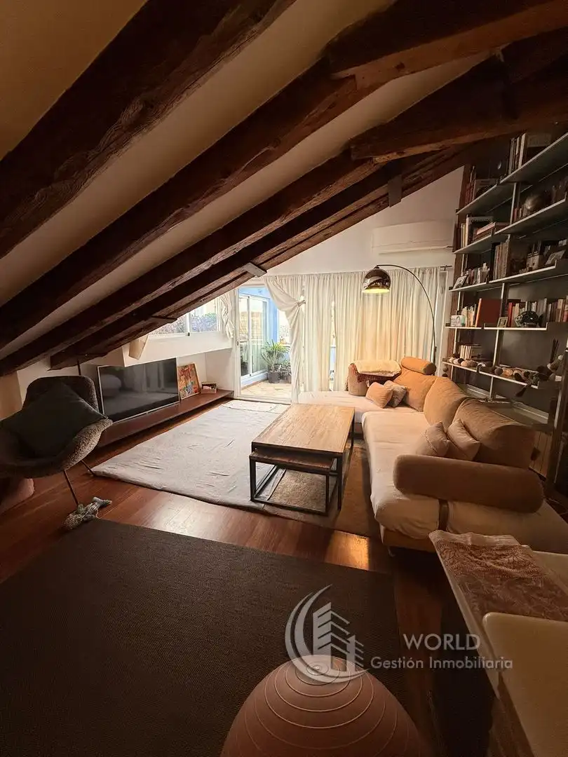 Wohnzimmer von Dachboden zur Miete in Madrid mit Klimaanlage, Heizung und Terrasse