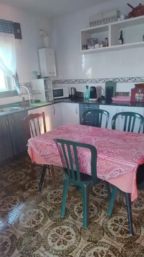Cuina de Casa adosada en venda en Ribadeo