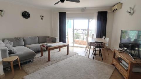 Foto 2 de Piso en venta en Playamar - Benyamina, Torremolinos