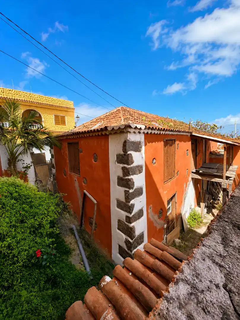 Vista exterior de Casa o xalet en venda en La Matanza de Acentejo amb Balcó