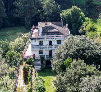 Exterior view of House or chalet for sale in Lemoiz  with Terrace