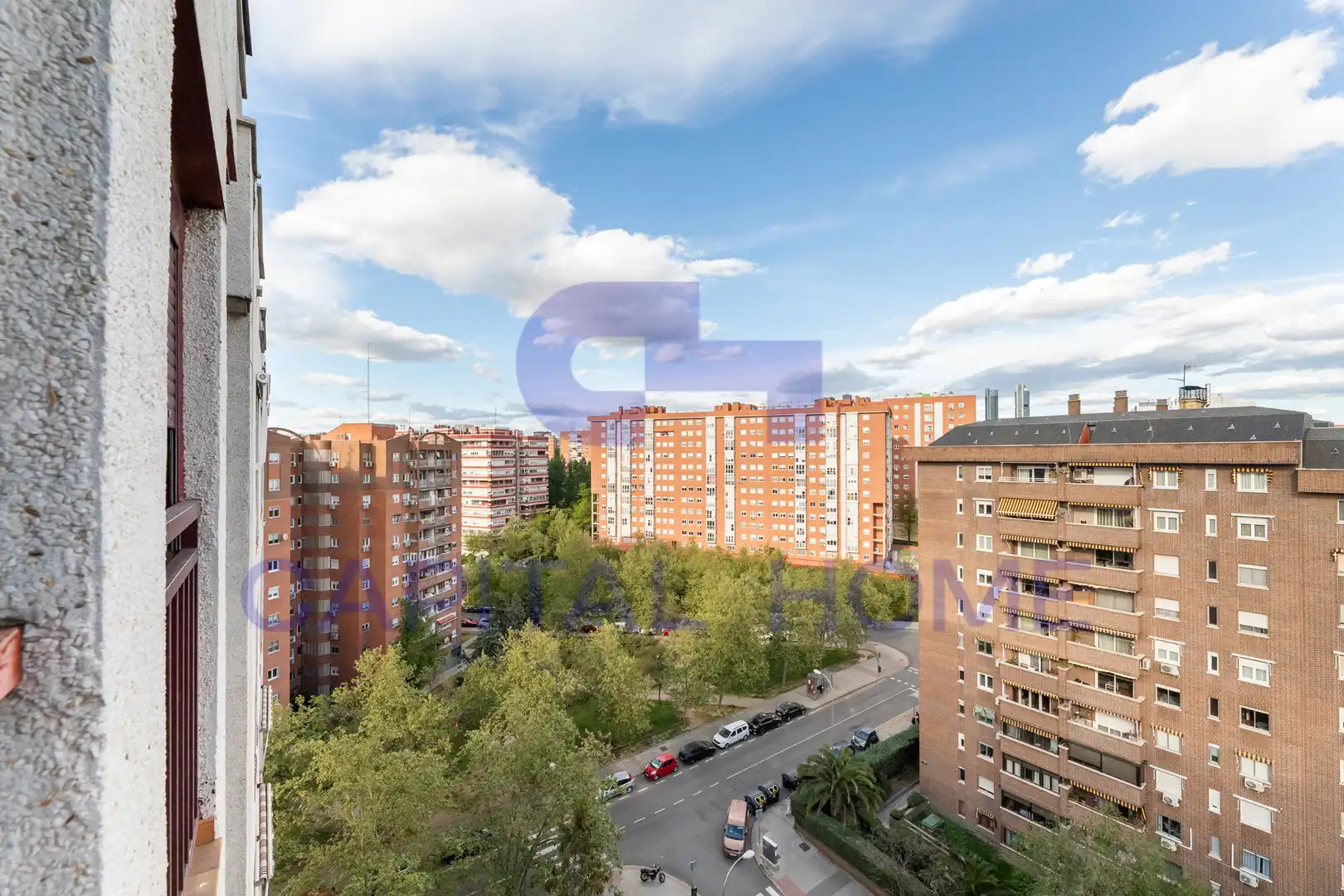 Habitación de Estudio en venta en Madrid con Parquet y Terraza