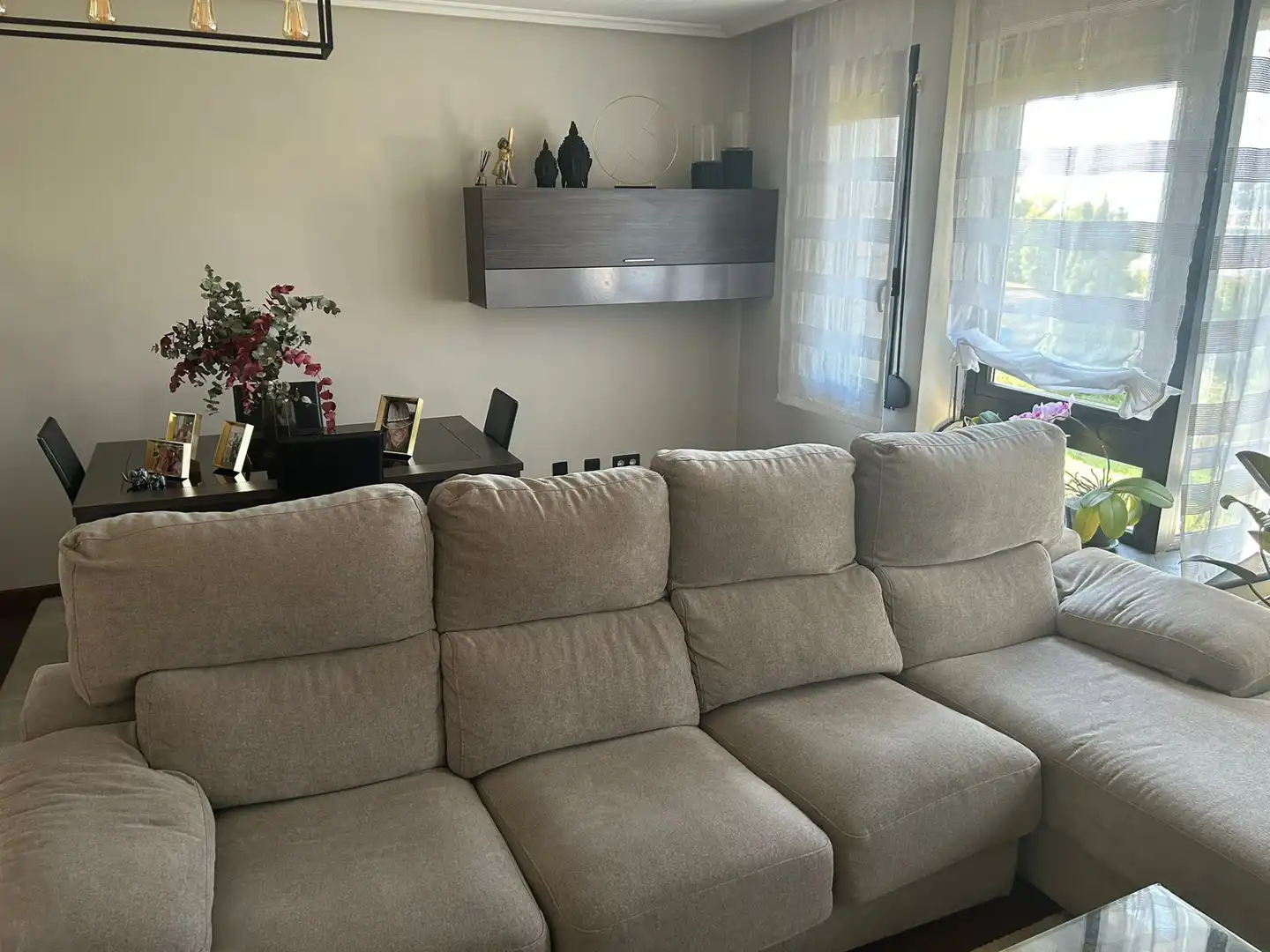 Sala d'estar de Casa o xalet en venda en Santander amb Calefacció, Jardí privat i Parquet