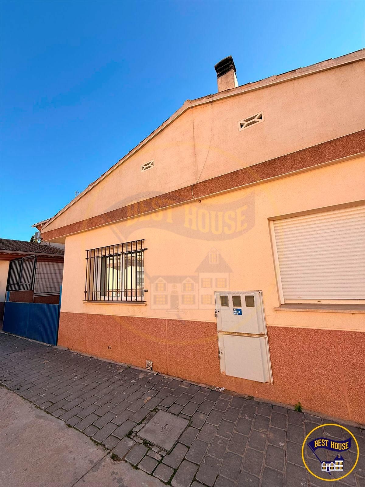 Exterior view of Single-family semi-detached for sale in Iniesta  with Heating