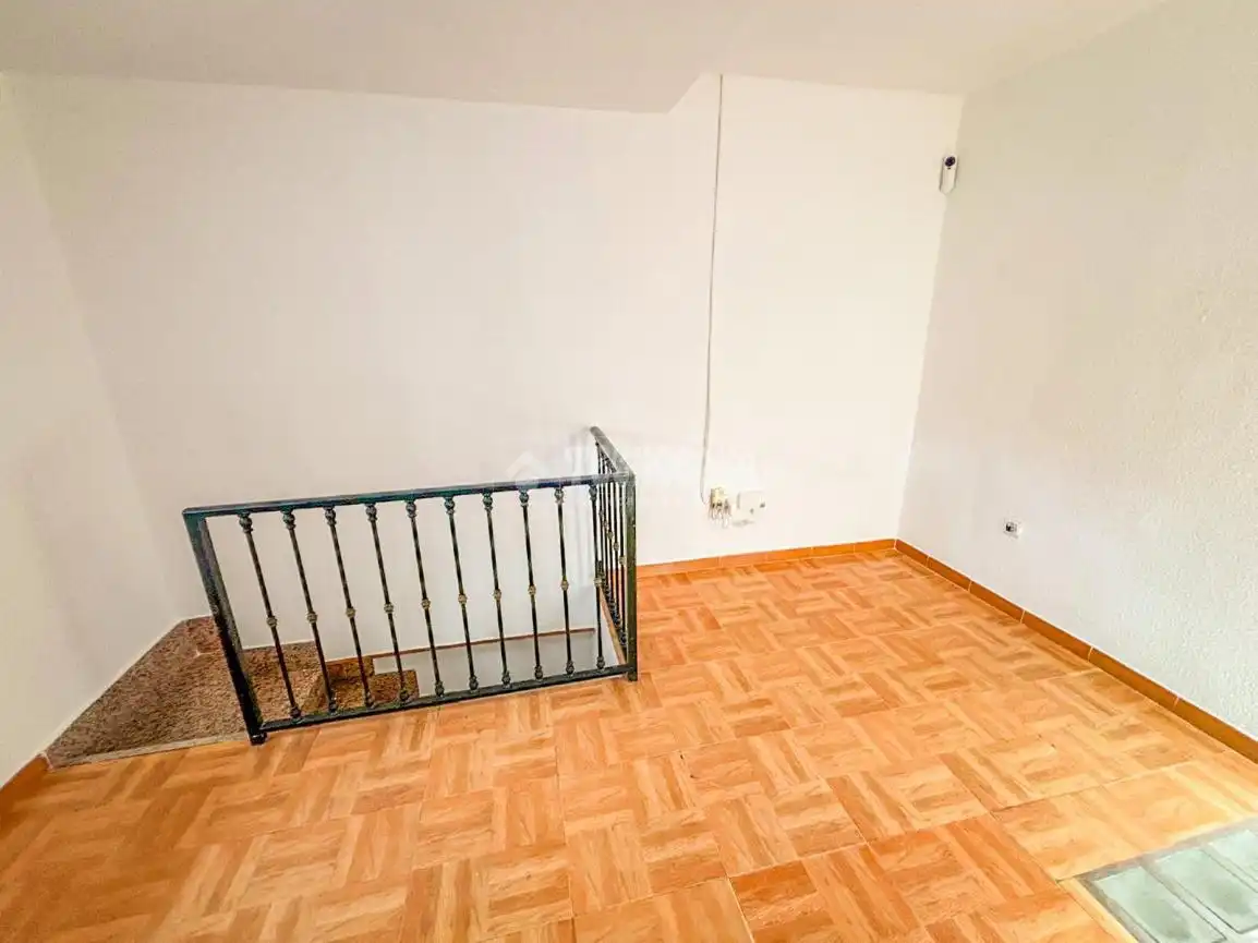 Einfamilien-Reihenhaus zum Verkauf in Pintores - Ferial