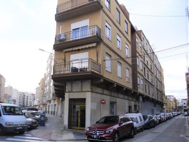 Local comercial en venta en Avinguda Pere IV 14