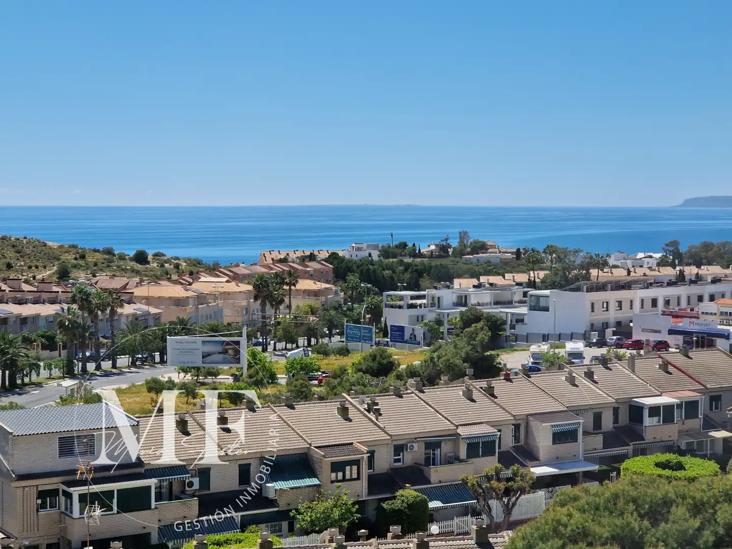 Außenansicht von Wohnung zum Verkauf in Alicante / Alacant mit Klimaanlage, Heizung und Terrasse
