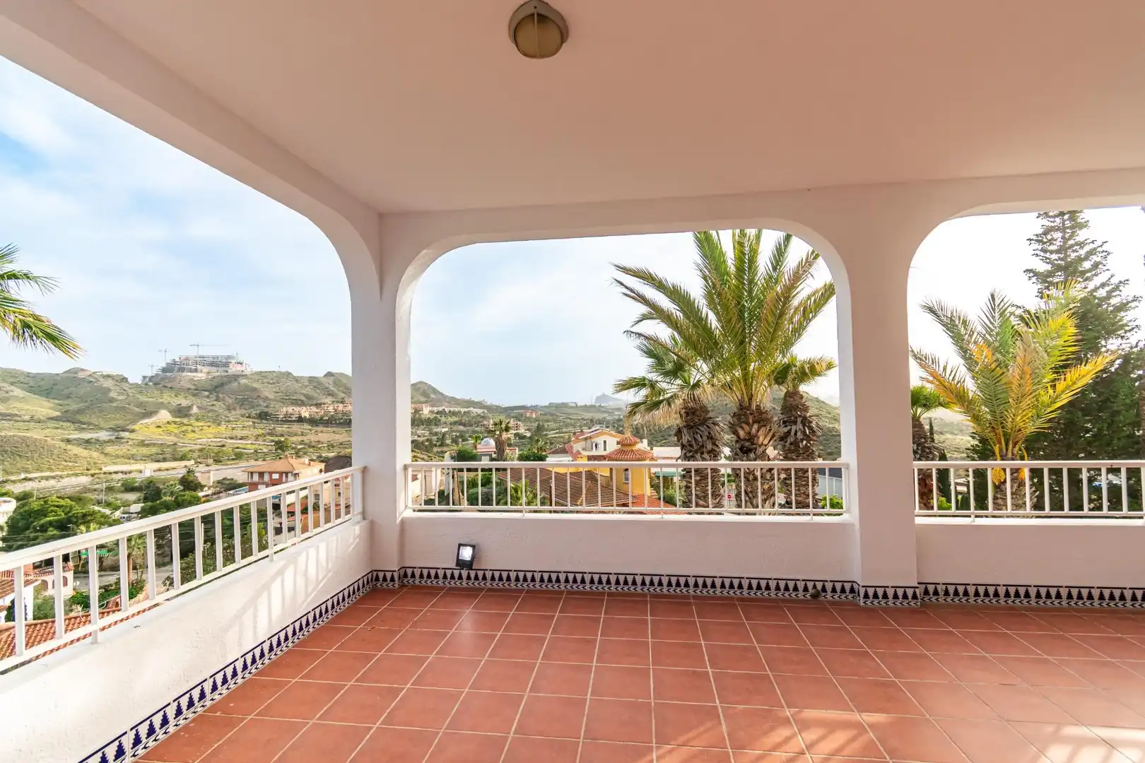 Terrassa de Casa o xalet en venda en Águilas amb Aire condicionat, Jardí privat i Terrassa