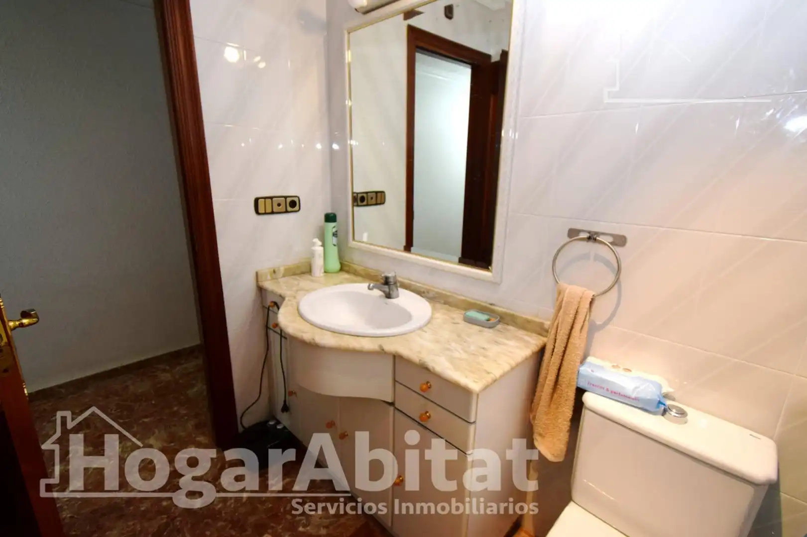 Bany de Casa o xalet en venda en Catarroja amb Aire condicionat, Calefacció i Terrassa